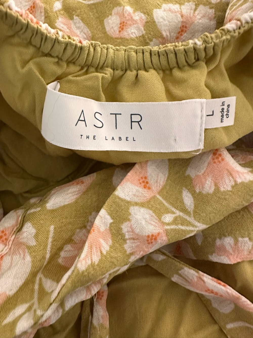 ASTR The Label Floral Midi Dress Green Pink Puff Sleeve Tie Back Size Large - Picture 6 of 14